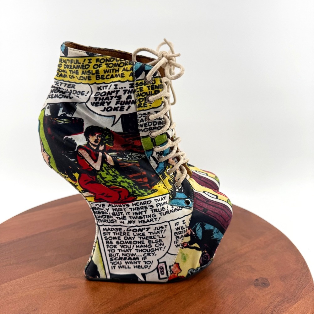 RARE Jeffrey Campbell Nightlita Comic Pop Art Heelless Wedge Booties Women 7